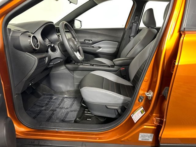 2023 Nissan Kicks SR Premium Package
