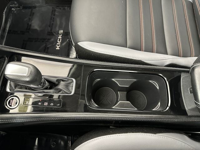 2023 Nissan Kicks SR Premium Package