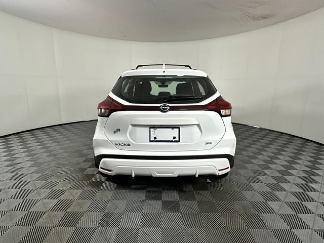 2023 Nissan Kicks SR Interior Electronics Package