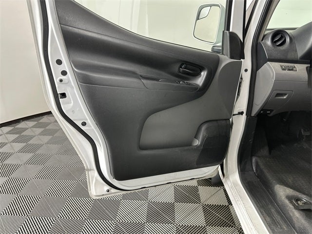 2017 Nissan NV200 SV