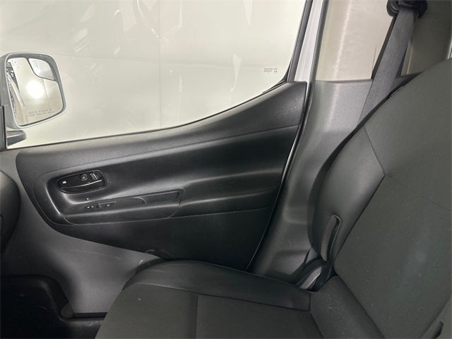 2017 Nissan NV200 SV