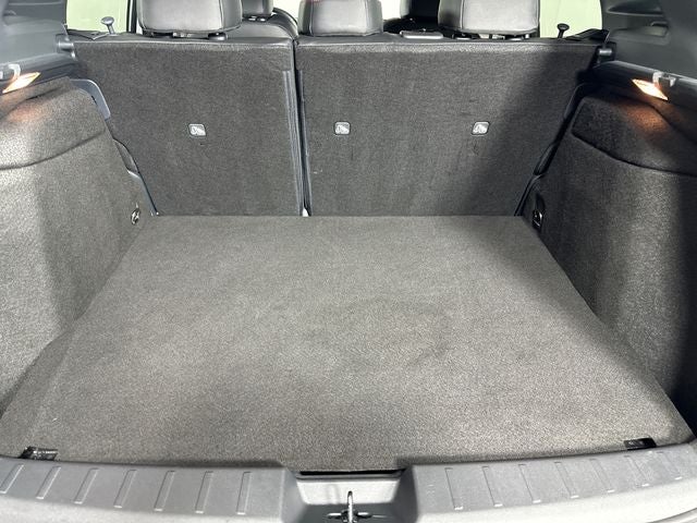 2025 Nissan Kicks SR Interior Electronics Package
