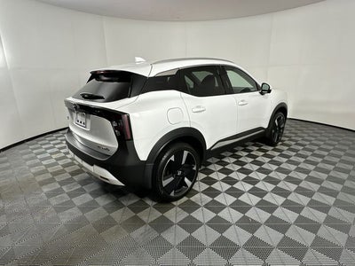 2025 Nissan Kicks SR Interior Electronics Package