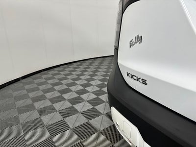 2025 Nissan Kicks SR Interior Electronics Package