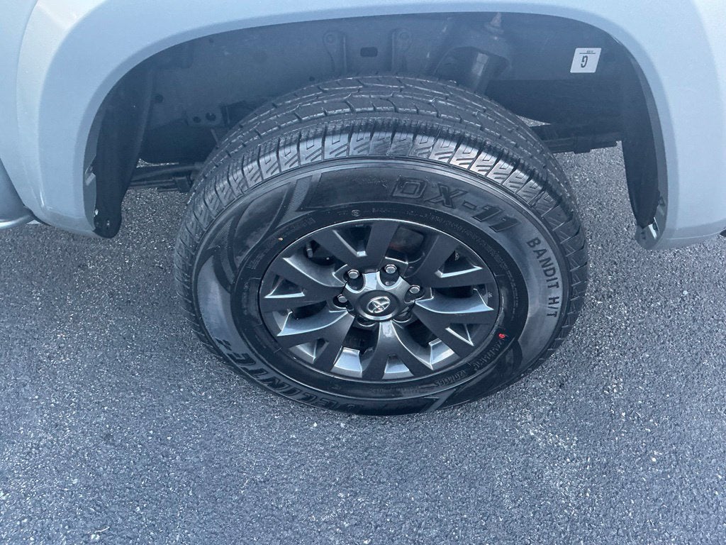2023 Toyota Tacoma SR5 V6