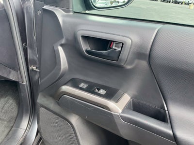2023 Toyota Tacoma Trail Edition V6