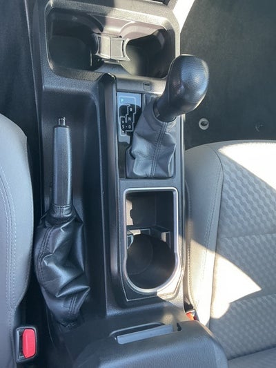 2022 Toyota Tacoma SR V6