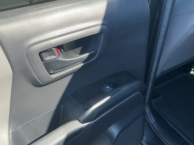 2022 Toyota Tacoma SR V6