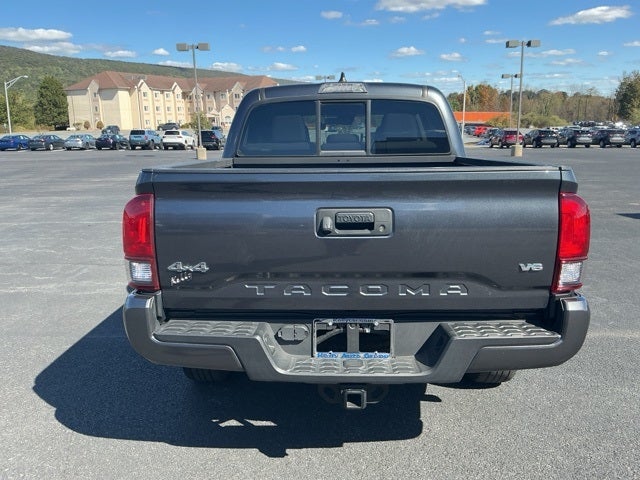2022 Toyota Tacoma SR V6