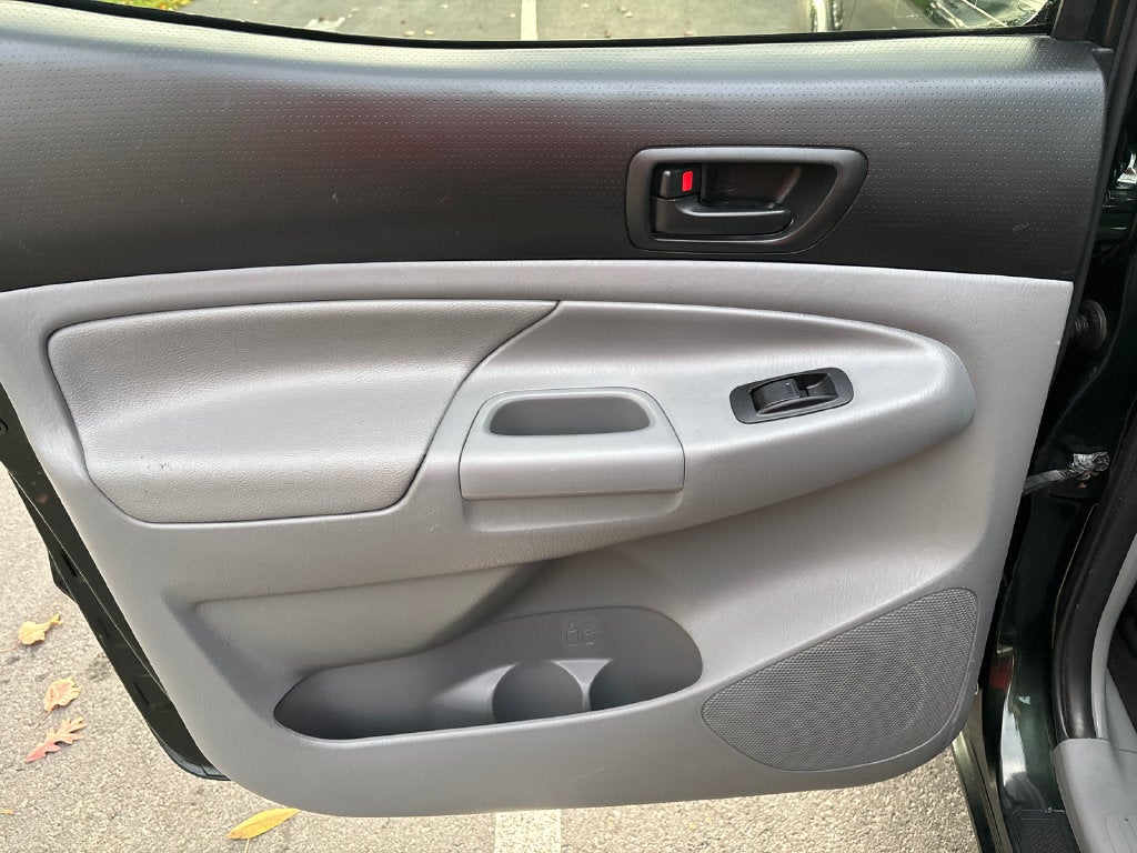 2013 Toyota Tacoma Base V6