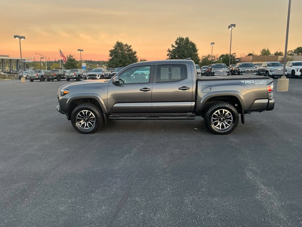 2022 Toyota Tacoma TRD Sport V6