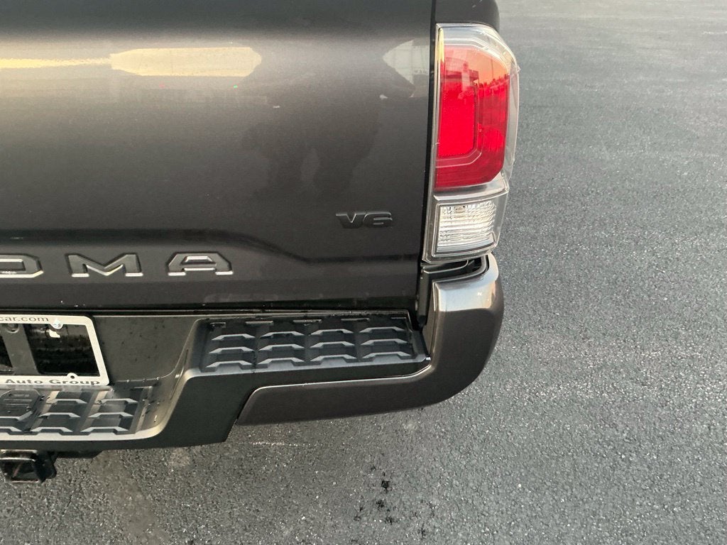 2022 Toyota Tacoma TRD Sport V6
