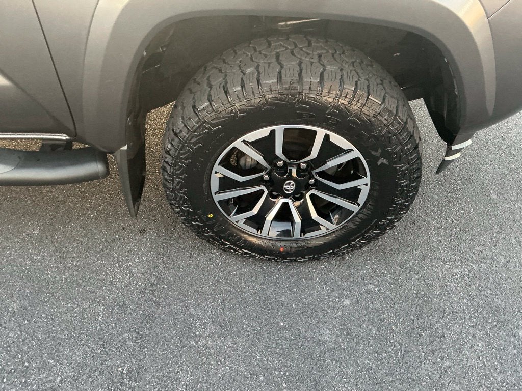 2022 Toyota Tacoma TRD Sport V6