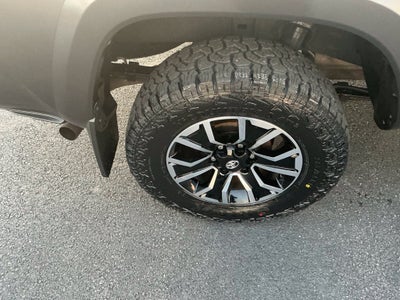 2022 Toyota Tacoma TRD Sport V6