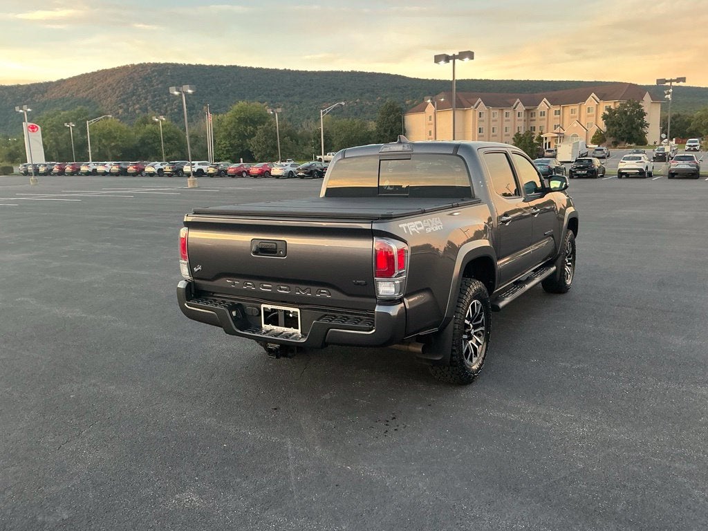 2022 Toyota Tacoma TRD Sport V6