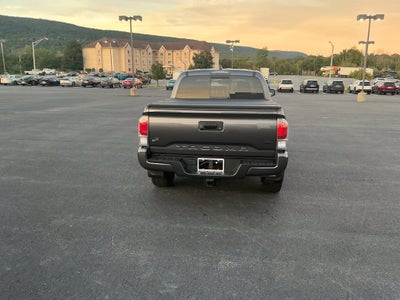2022 Toyota Tacoma TRD Sport V6