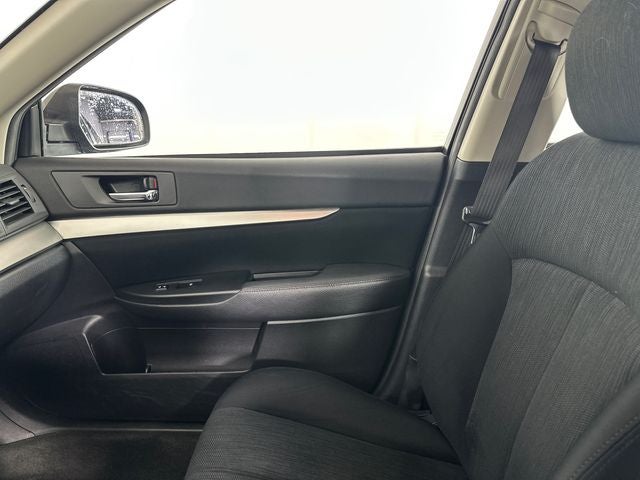 2013 Subaru Legacy 2.5i