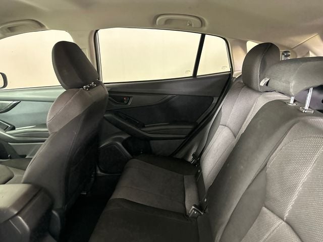 2017 Subaru Impreza 2.0i