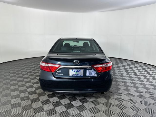 2016 Toyota Camry XSE