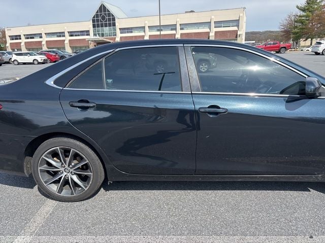 2016 Toyota Camry XSE