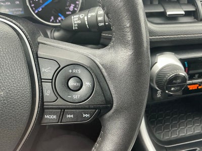 2021 Toyota RAV4 Hybrid XLE Premium