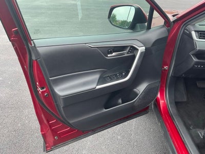 2021 Toyota RAV4 Hybrid XLE Premium