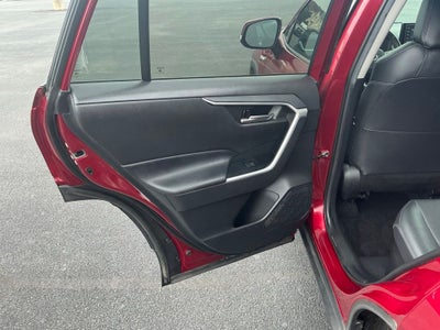 2021 Toyota RAV4 Hybrid XLE Premium