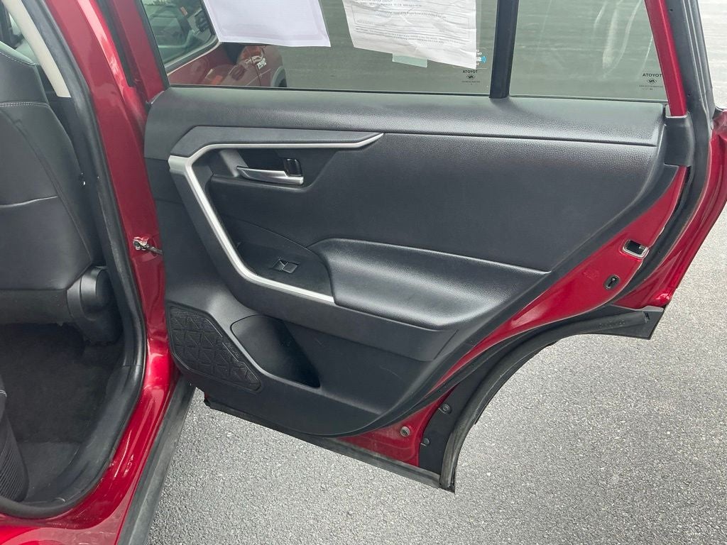 2021 Toyota RAV4 Hybrid XLE Premium