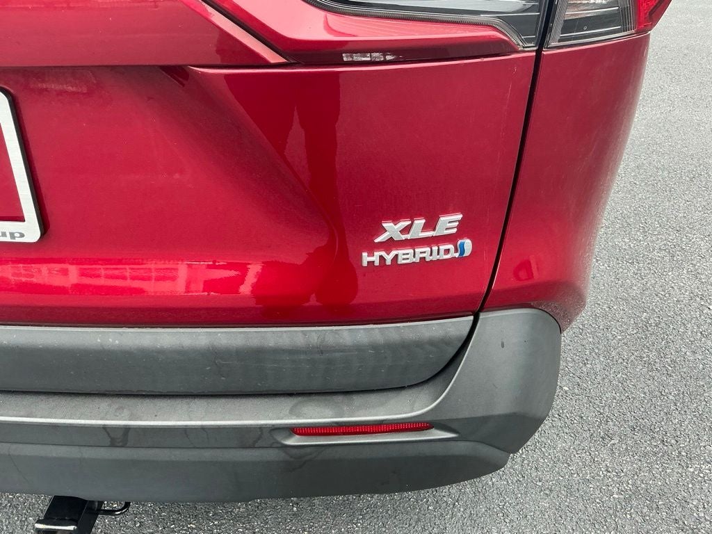 2021 Toyota RAV4 Hybrid XLE Premium