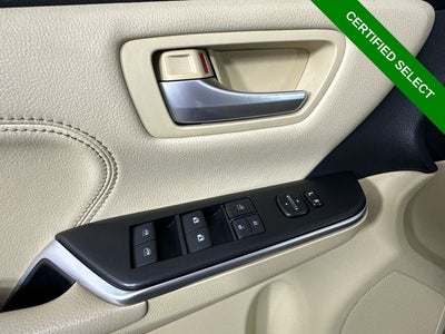 2016 Toyota Camry XLE