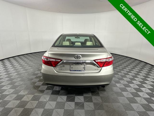 2016 Toyota Camry XLE