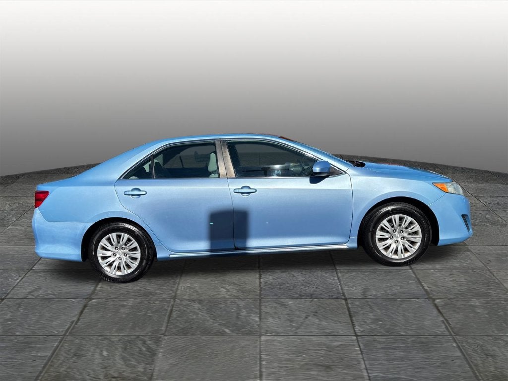 2013 Toyota Camry LE