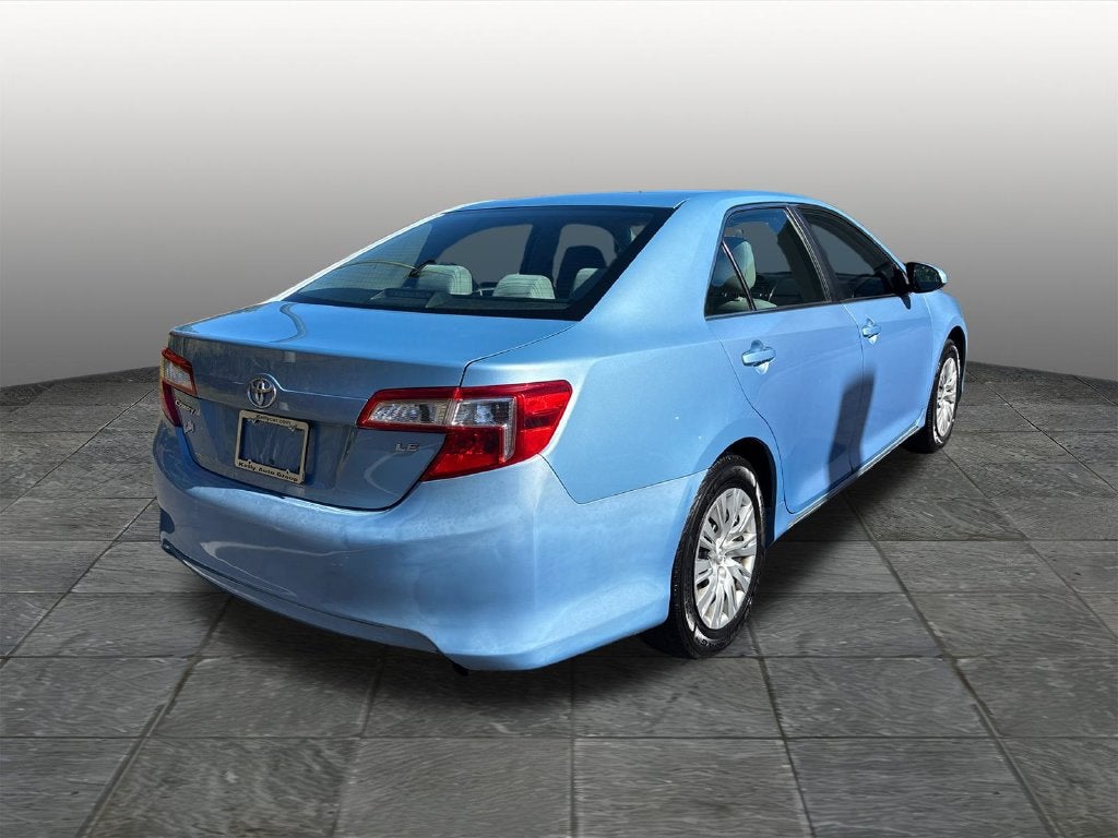 2013 Toyota Camry LE