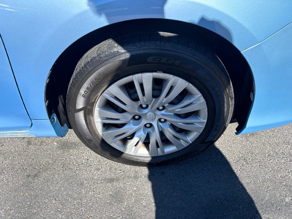 2013 Toyota Camry LE
