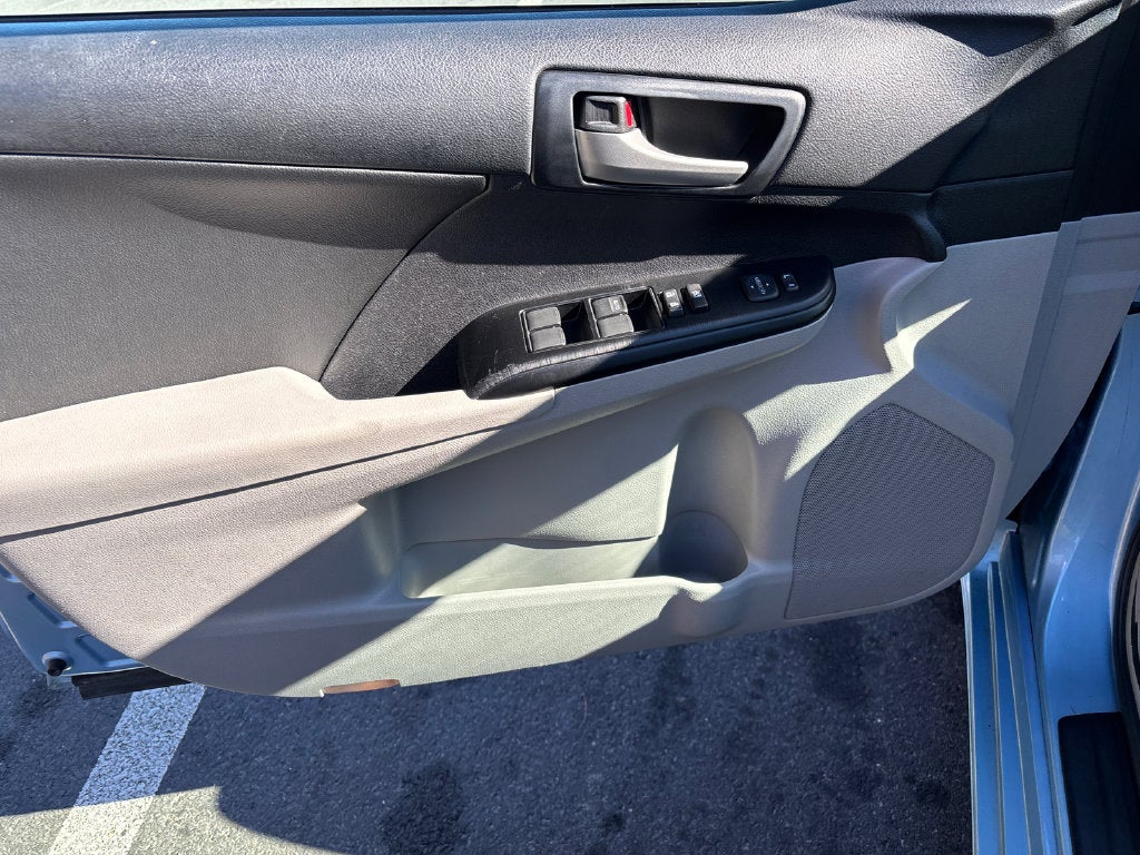 2013 Toyota Camry LE