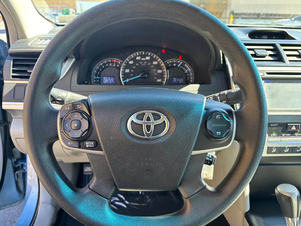 2013 Toyota Camry LE