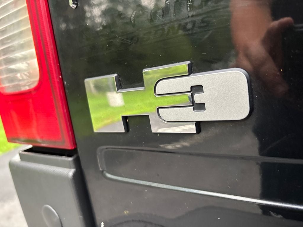2006 Hummer H3 Base