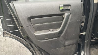 2006 Hummer H3 Base