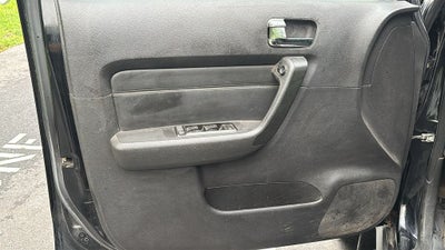 2006 Hummer H3 Base