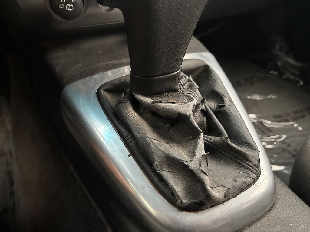 2006 Hummer H3 Base