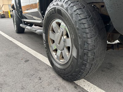 2006 Hummer H3 Base