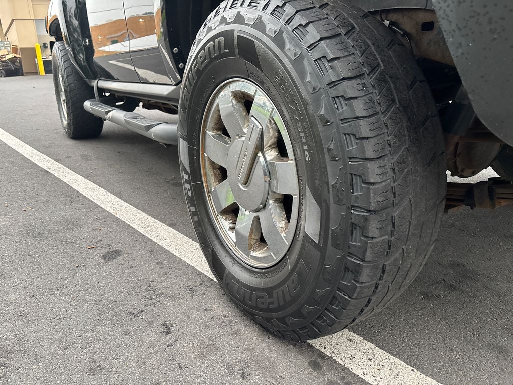 2006 Hummer H3 Base