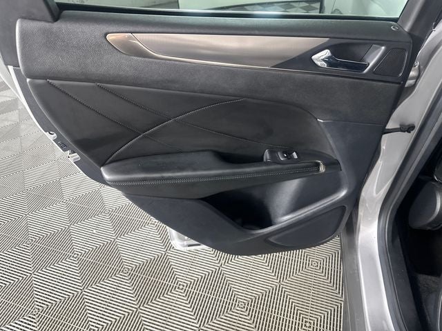 2015 Lincoln MKC Base