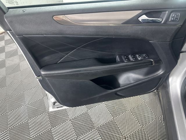 2015 Lincoln MKC Base