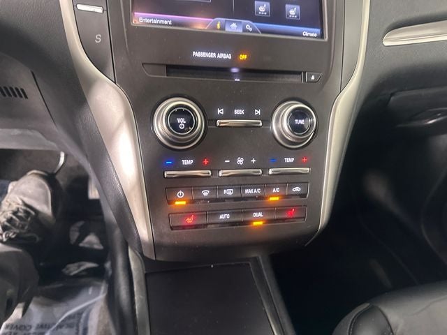 2015 Lincoln MKC Base