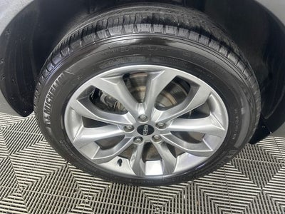 2015 Lincoln MKC Base