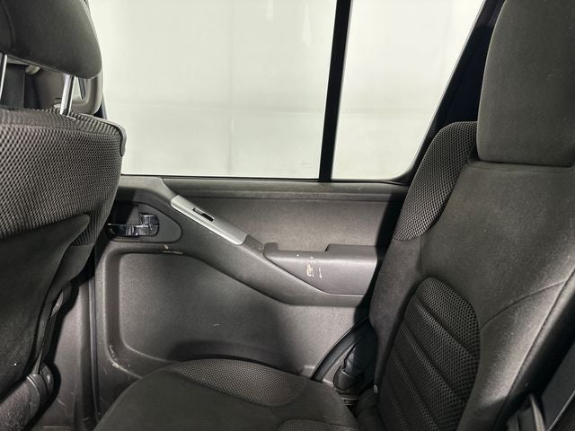 2012 Nissan Pathfinder SV