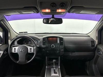 2012 Nissan Pathfinder SV