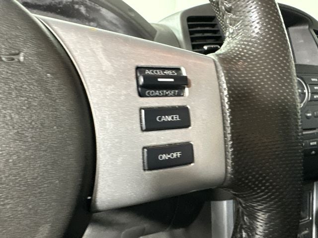 2012 Nissan Pathfinder SV