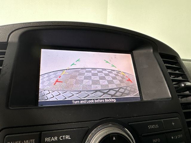 2012 Nissan Pathfinder SV